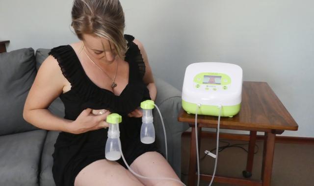 Breast pump exclusively bottle 2024 feeding